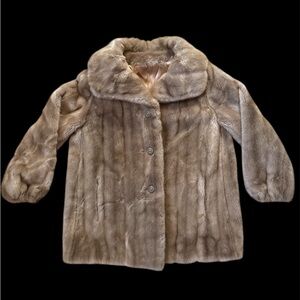 Vintage sears Faux Fur ladies winter coat, tan color, side pockets satin lining